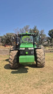 2016 JOhn Deere 8270R