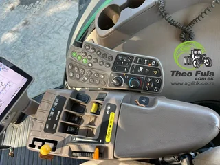 2010 John Deere 8295R