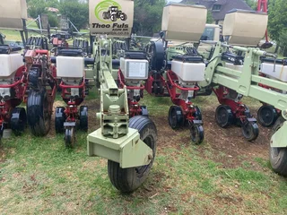 Orthman Massey Ferguson 555