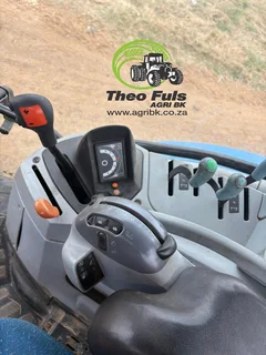 2020 New Holland T6070