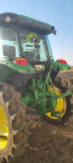 John Deere 5725HC
