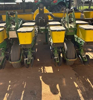 2020 John Deere 1755