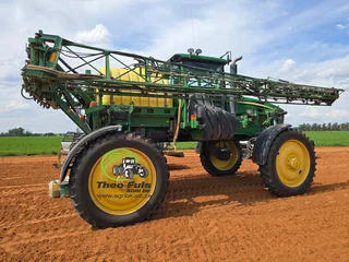 2017 John Deere 4730