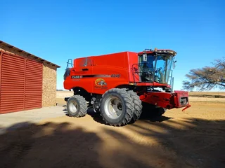 2015 Case IH 8240