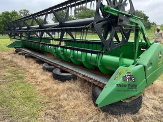 2019 John Deere 630F