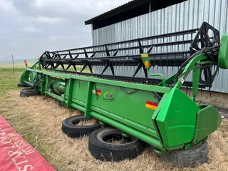 2019 John Deere 630F