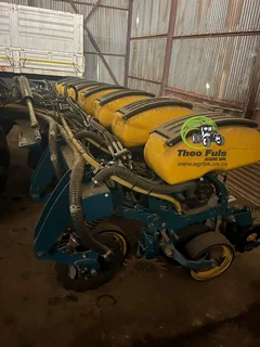 2021 Equalizer CII 8/762