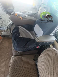 2016 John Deere 8270R