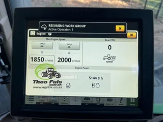 2016 John Deere 8270R