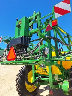 2025 John Deere M732i