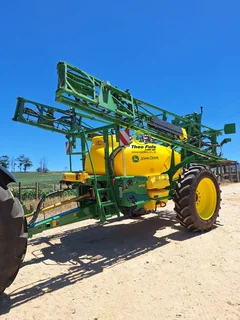 2025 John Deere M732i