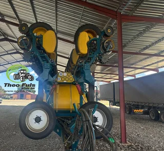 2022 Equalizer CII Custom Narrow