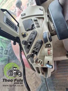 2016 Massey Ferguson 7615