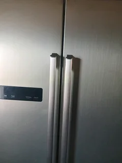Double door fridge hisense for R3500