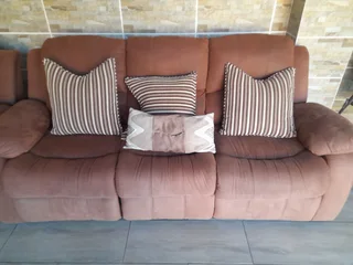 3 piece recliner lounge suite