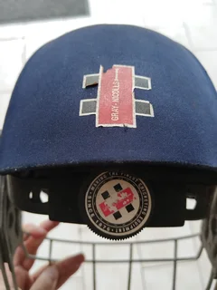 2nd hand Grey Nicholls Jnr cricket helmet