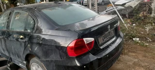 Bmw 320d e90 stripping for spares