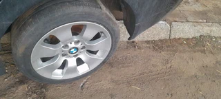 Bmw 320d e90 stripping for spares