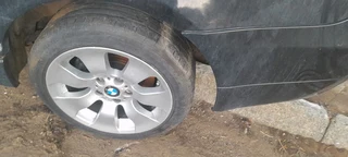 Bmw 320d e90 stripping for spares