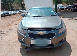 Chevrolet cruze stripping for parts
