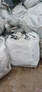 1 ton used bags for sale R25 each