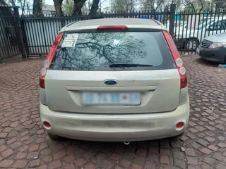 2005 Ford Fiesta 1.4 for Stripping