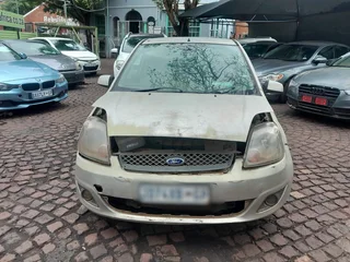 2005 Ford Fiesta 1.4 for Stripping