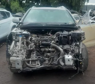 2010 Kia Sorento 2.2 Diesel for Stripping