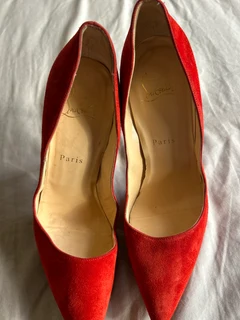 Christian Louboutin So Kate Heels size 39