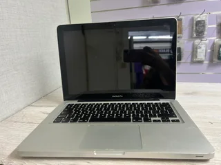 apple mac bookpro 13 inch