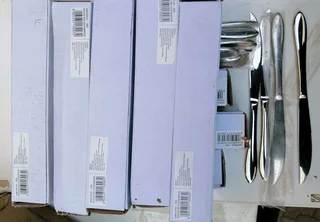 Kensington Steak knives dozen