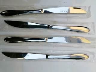 Kensington Steak knives dozen