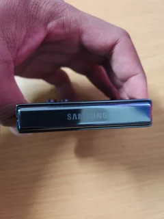 Samsung Z Flip 5