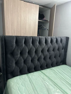 Headboard and base set( incl mattress)