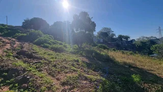 400sqm Main road site available in Village