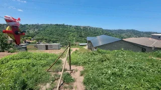 300sqm Roadside site available in Village