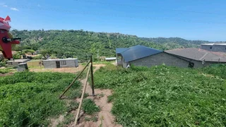 300sqm Roadside site available in Demat