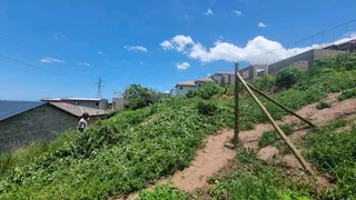 300sqm Roadside site available in Demat