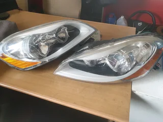 Volvo xc60 headlights