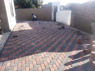 Builders 0617889142