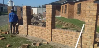 Swimming pool and new buildings 0617889143