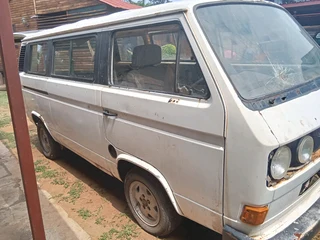 VW combi microbus JT3000 conversion ford V6 engine VW 4 speed gearbox Selling as unit or stripping