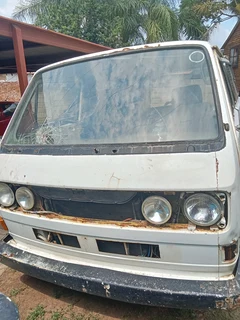 VW combi microbus JT3000 conversion ford V6 engine VW 4 speed gearbox Selling as unit or stripping