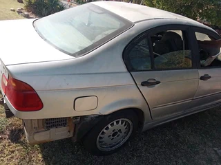 BMW E46 stripping for spares