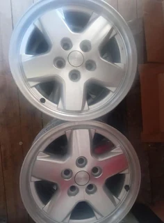 Jeep 16 inch rims set 4 sale or swap