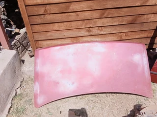 Ford sapphire bootlid