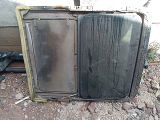 BMW E46 sunroof as is