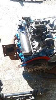 Ford V6 with manifold for bolt on turbo can be started on floor before purchase