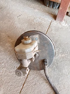 BMW E30 325is evo1 brake booster with master cylinder