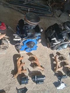 Ford V6 complete engine only with hanging parts R12K